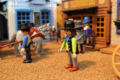 Road to Saloon 002.jpg