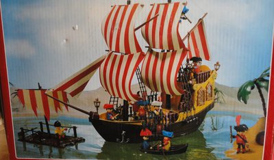 Schiff 2.jpg (204.27 KiB) 6184 mal betrachtet Rückseite