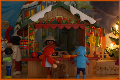 021Playmo-family.jpg