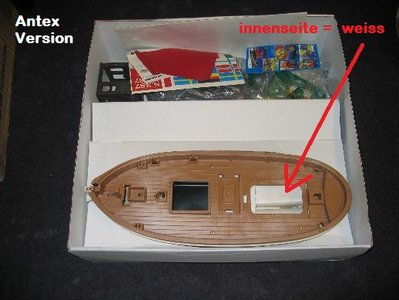 3551 ANTEX binnenkant romp wit zie cargoruimte b.JPG