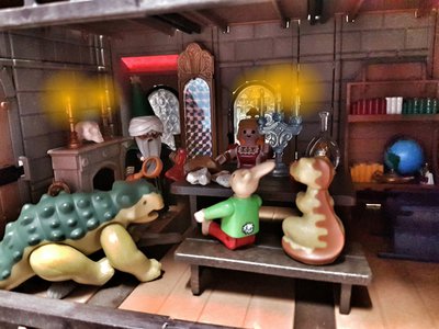 Dinos 70.jpg