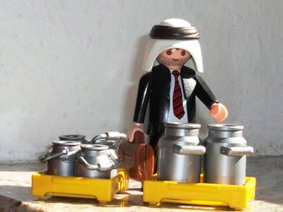 Anlieferung Kamelmilch.jpg