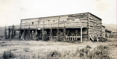 Mount_McKinley_Park_Hotel.jpg