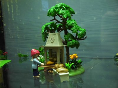 Schloßmuseum Greiz 262.) 'Frau Holle' Elise  playmobil 1010608 (verbessert).jpg