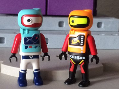 Robots (2).JPG (93.41 KiB) 5754 mal betrachtet Robots (2).JPG