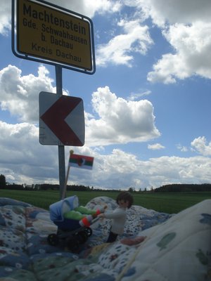 xAÖ 05 - Mai 2017.jpg (189.65 KiB) 3814 mal betrachtet Machtenstein, berühmt geworden durch einen Meteoritenfund.