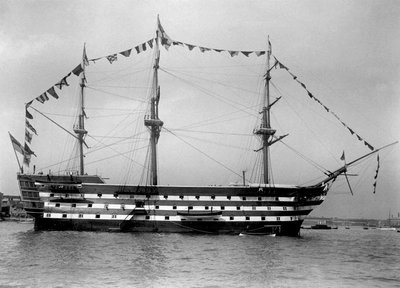 HMS Victory old picture KW.jpg
