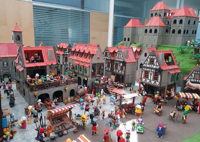 200 Markt 03.JPG