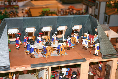 IMG_5563.jpg (307.14 KiB) 2327 mal betrachtet George Washington bei Verhandlungen mit den Franzosen.