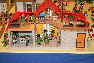 IMG_5610.jpg (297.24 KiB) 2318 mal betrachtet Unterkunft des Hessischen Jäger Regiments