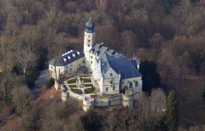 Schloss_Callenberg_Luftbild 2.jpg
