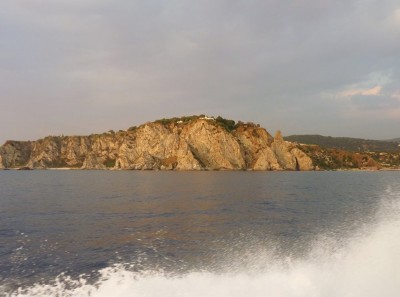 26 Auf See.JPG (115.02 KiB) 2527 mal betrachtet 26 Auf See.JPG