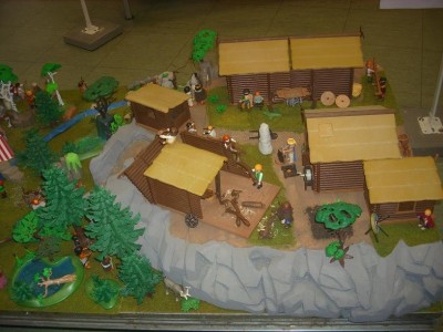 2020_Dieters Playmoshop Herbstfest - authentisches Wikinger-Diorama 3.JPG