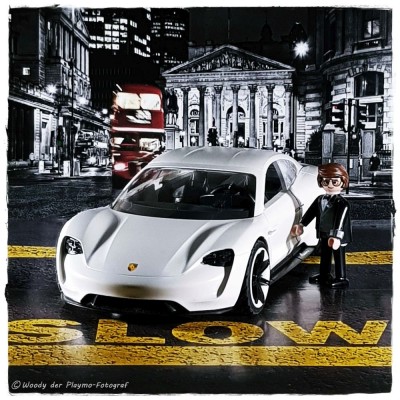 Porsche Mission e.jpg