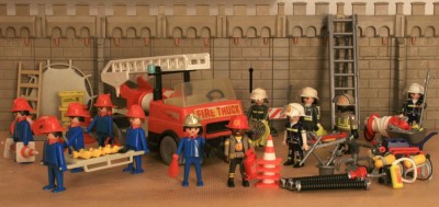 Feuerwehr_klein.JPG (109.25 KiB) 3251 mal betrachtet Feuerwehr_klein.JPG