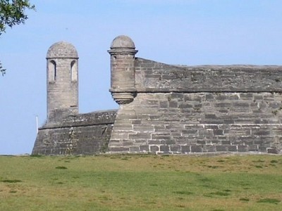 Castillo_de_San_Marcos-garrita_and_belltower (2).jpg