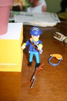 playmo042_536.jpg