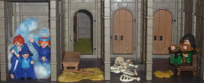 C5 Man-at-Arms im Kerker (& drei Hexen bzw Nornen).JPG