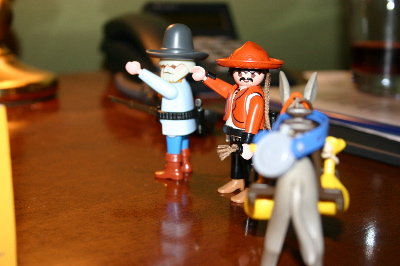 playmo120_135.jpg