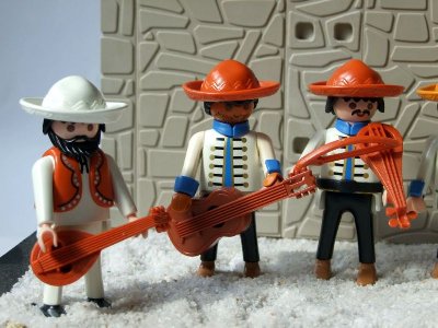 mariachi 020_k.jpg (82.23 KiB) 29683 mal betrachtet mit Stringsektion...