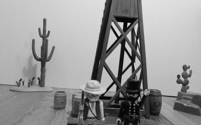 Diesel Wettbewerbsbild.jpg (77.24 KiB) 12922 mal betrachtet Ein seltenes Bild von Edwin Drake und seinem Helfer, dem Schmied und Bohrfachmann William Smith, vor ihrem ersten Bohrturm.