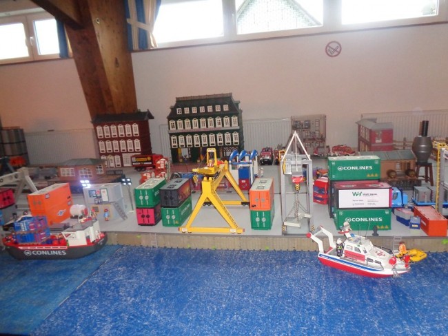2023 Industrie-und Containerhafen (9).JPG