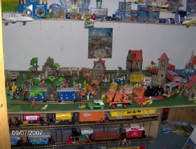 Playmo 07.07 003a.jpg