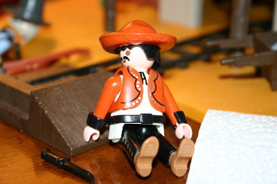 playmo170_194.jpg