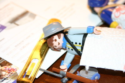 playmo184_108.jpg