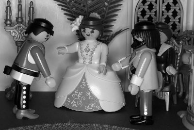 m-Szene 24-8.jpg (99.36 KiB) 1012 mal betrachtet Luis: „Und das ist unser kleines Täubchen, Lolita.“<br /><br />Lolita: Es ist mir eine Ehre.“<br /><br />Diego: „Ganz meinerseits.“