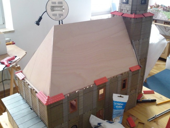 23 Dach Holz.jpg