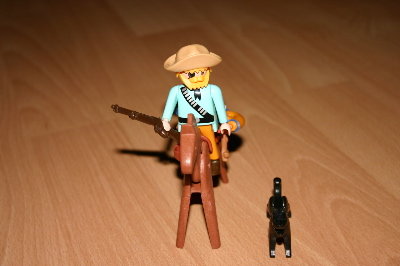 playmo224_145.jpg