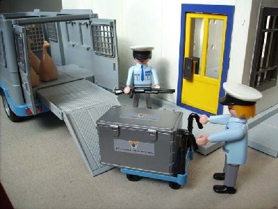 geldkiste.jpeg (62.86 KiB) 1477 mal betrachtet geldkiste.jpeg