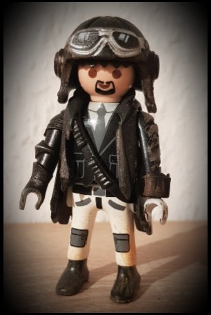 SEIN SPECIAL-FEATURE KOMMT NATÜRLICH AUCH NOCH.