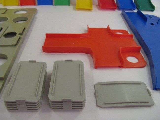 matchbox-DARDA+26-Teile-Darda-Motor-Rennbahn-Y-Verbinder-Schienen-Looping-Verbindungen-Bahn.jpg