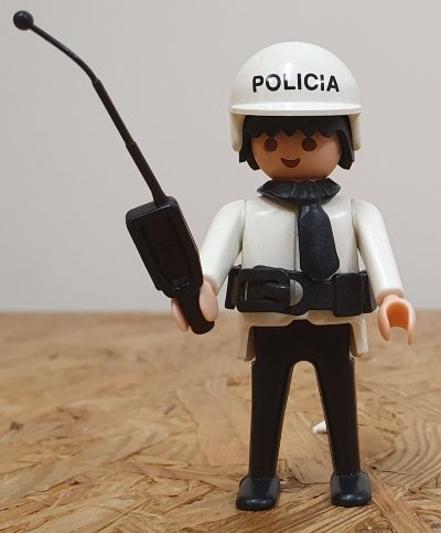 Policia.jpg