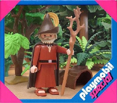 7015 Grandor.jpg (47.59 KiB) 1611 mal betrachtet Na, den kennt ihr doch noch: Grandor, der Magier - ab und an kommen auch ein paar der alten Akteure hier noch dazu