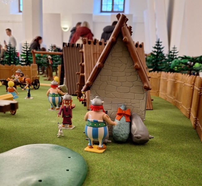 Spion Obelix Hinkelsteine KW.jpg