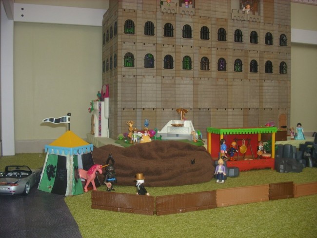 Bild 2 Umziehen für Turnier b.JPG
