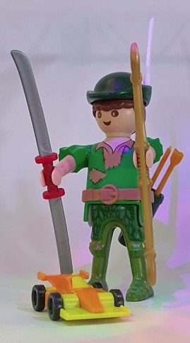 Robin drive Hood.jpg