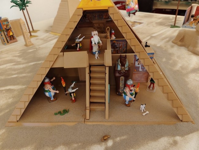 Pyramide innen 3 KW.jpg