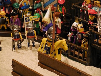 10-Lucifer_und_Bienemann2.jpg (174.5 KiB) 778 mal betrachtet 10-Lucifer_und_Bienemann2.jpg