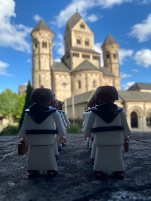 11607fbd-aef3-4da3-97d1-0fc059b61e53.jpeg (159.88 KiB) 734 mal betrachtet 11607fbd-aef3-4da3-97d1-0fc059b61e53.jpeg