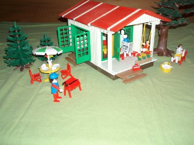 Ferienhaus (2).JPG (113.14 KiB) 1190 mal betrachtet Ferienhaus (2).JPG