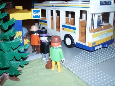 Bus (4).JPG (123.09 KiB) 980 mal betrachtet Bus (4).JPG