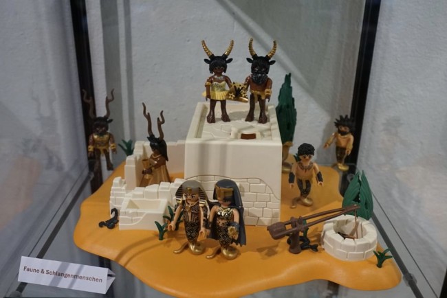 Vitrine002.jpg