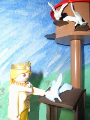 IMGP6662.JPG (44.94 KiB) 1529 mal betrachtet Dann wollen wir mal die Brieftaube senden. Schnell noch das Briefröllchen befestigen.<br />&quot;Mein lieber Bienenman,<br />schön das Du etwas sinnvolles tust, aber denke immer daran wann ein Volk zu schwärmen anfängt.<br />Dein Königin&quot;