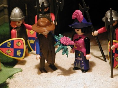 vor Tor.jpg (129.42 KiB) 1529 mal betrachtet &quot;Blumen sagen mehr als Worte&quot;