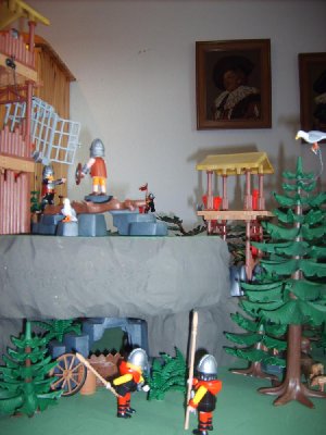 Diorama_9.jpg (120.74 KiB) 1163 mal betrachtet Ein geheimer Ausgang:<br /><br />Ob das die Römer wissen?