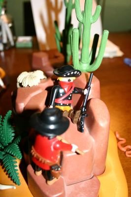 playmo278_147.jpg
